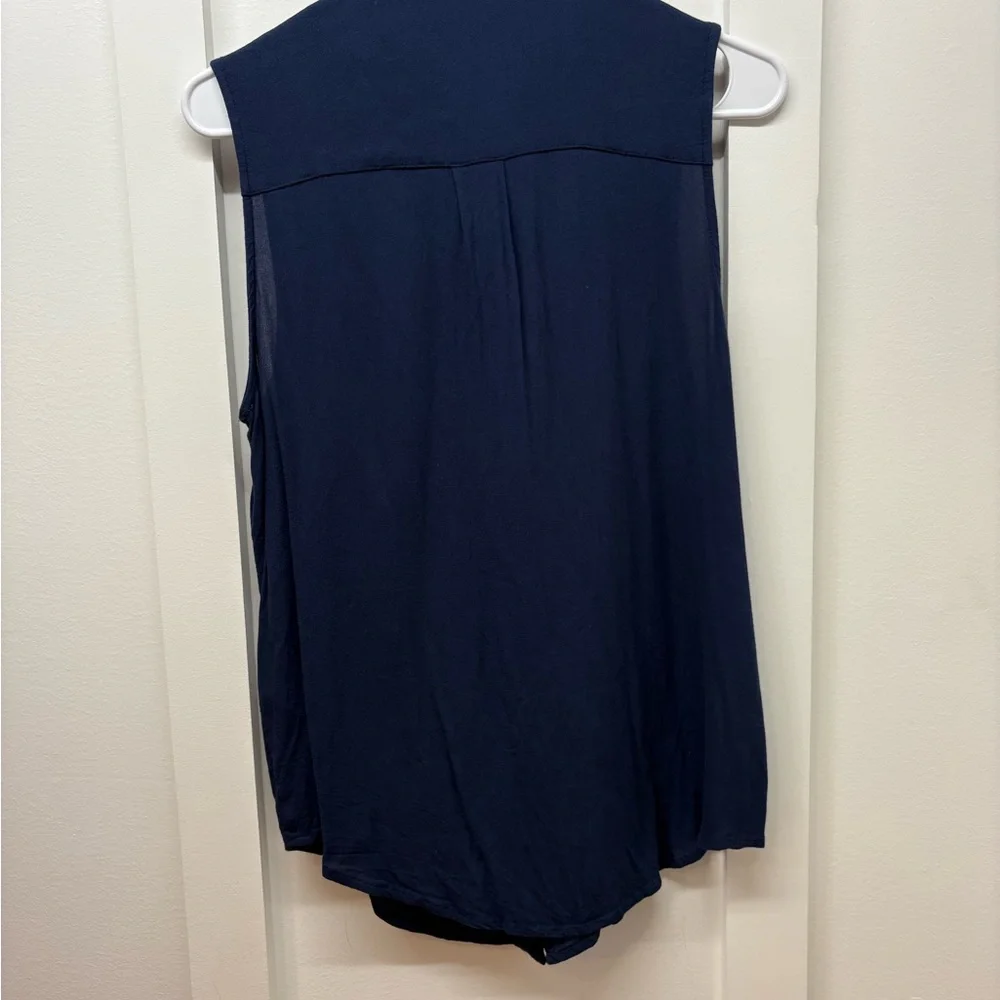 Ariat Navy Sleeveless Shirt with Red Floral Design - Picture 2 of 4
